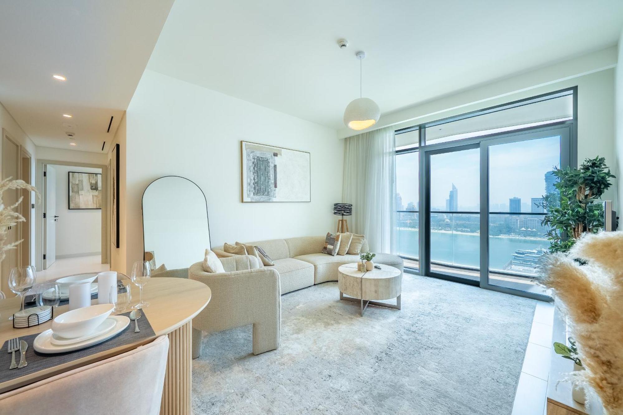 Apartment Luxury 2bdr With Spectacular Frontline And Sea Views Dubai