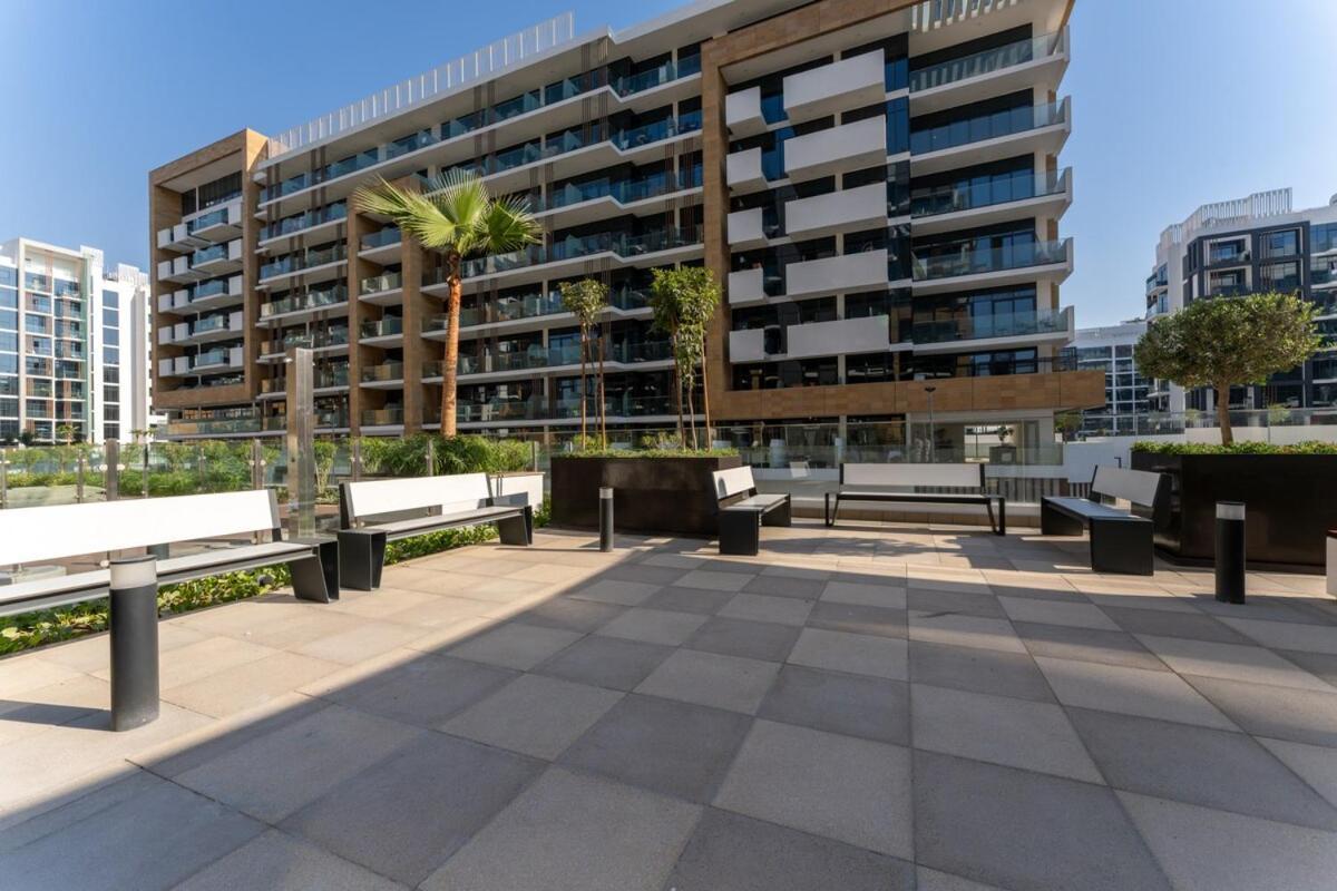 Apartment Veluxa - 2bed With Skyline View In Azizi Riviera Dubai