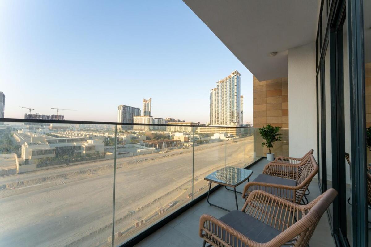 Veluxa - 2bed With Skyline View In Azizi Riviera Apartment *