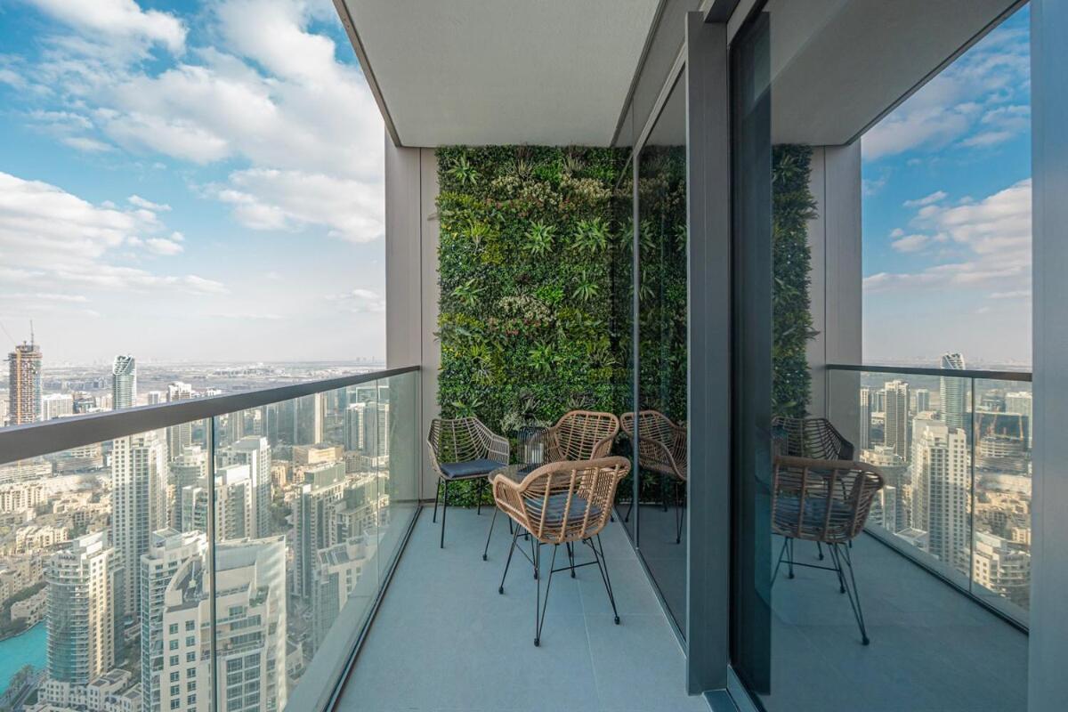 Venetian - Chill In 2br Insane Burj Views & Luxe Massage Chair Apartment