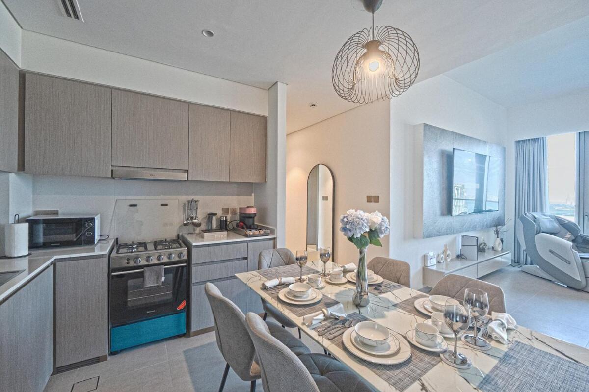 Apartment Venetian - Chill In 2br Insane Burj Views & Luxe Massage Chair Dubai