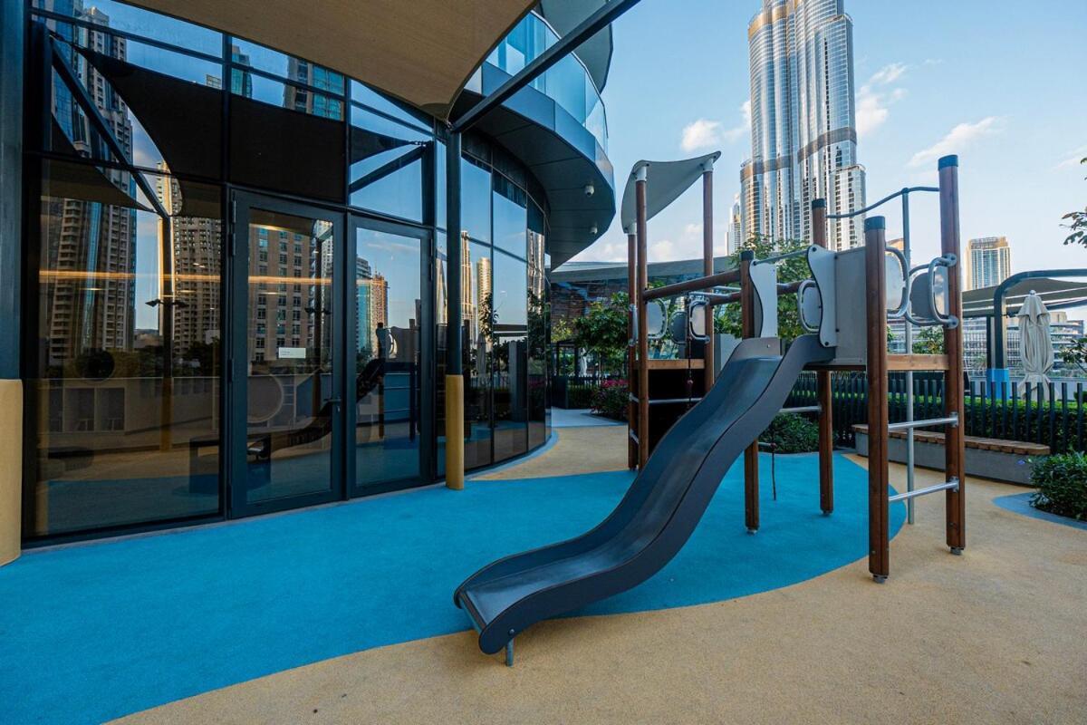 Venetian - Chill In 2br Insane Burj Views & Luxe Massage Chair Dubai