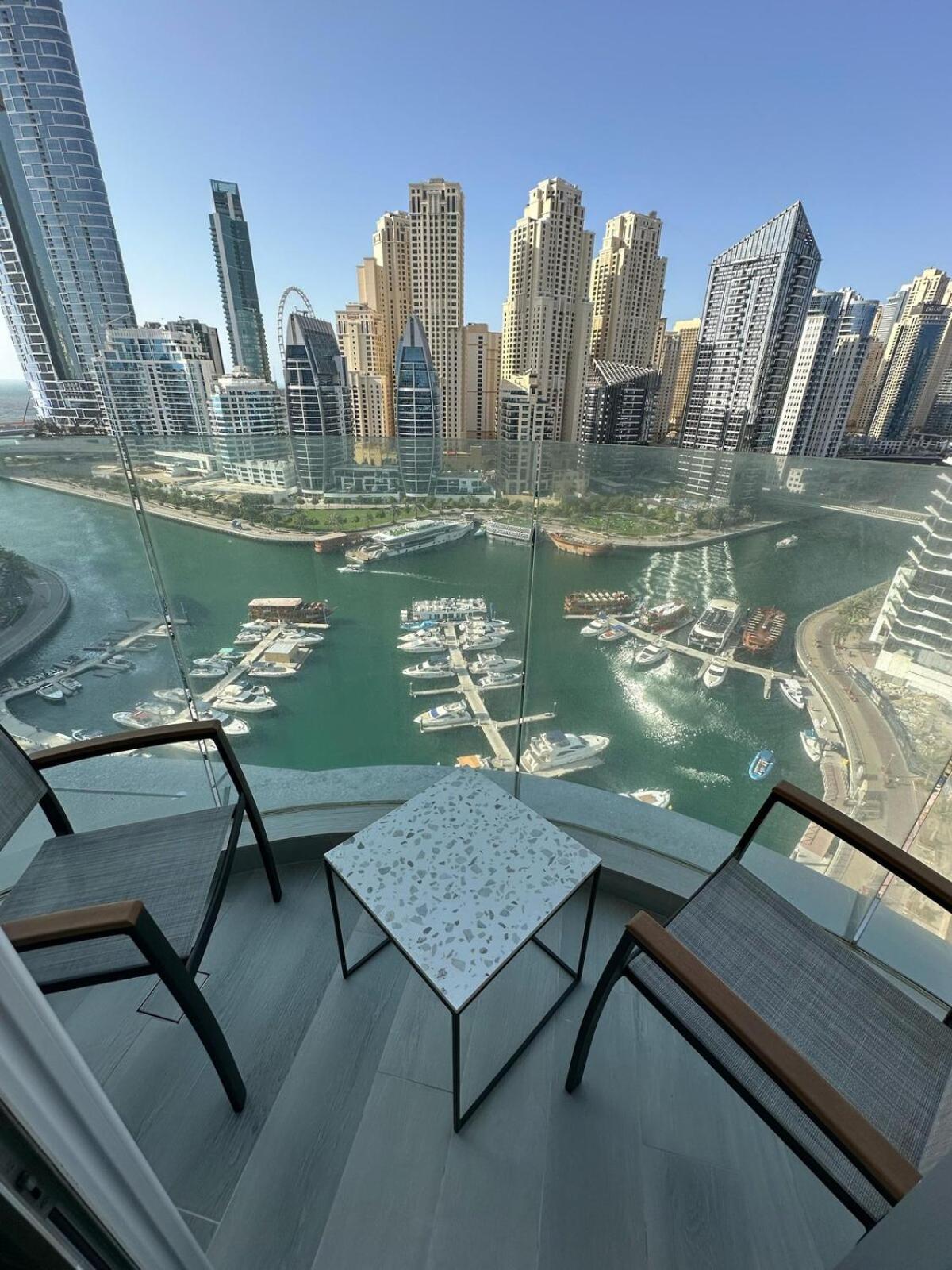 Apartment Entire In Marina *