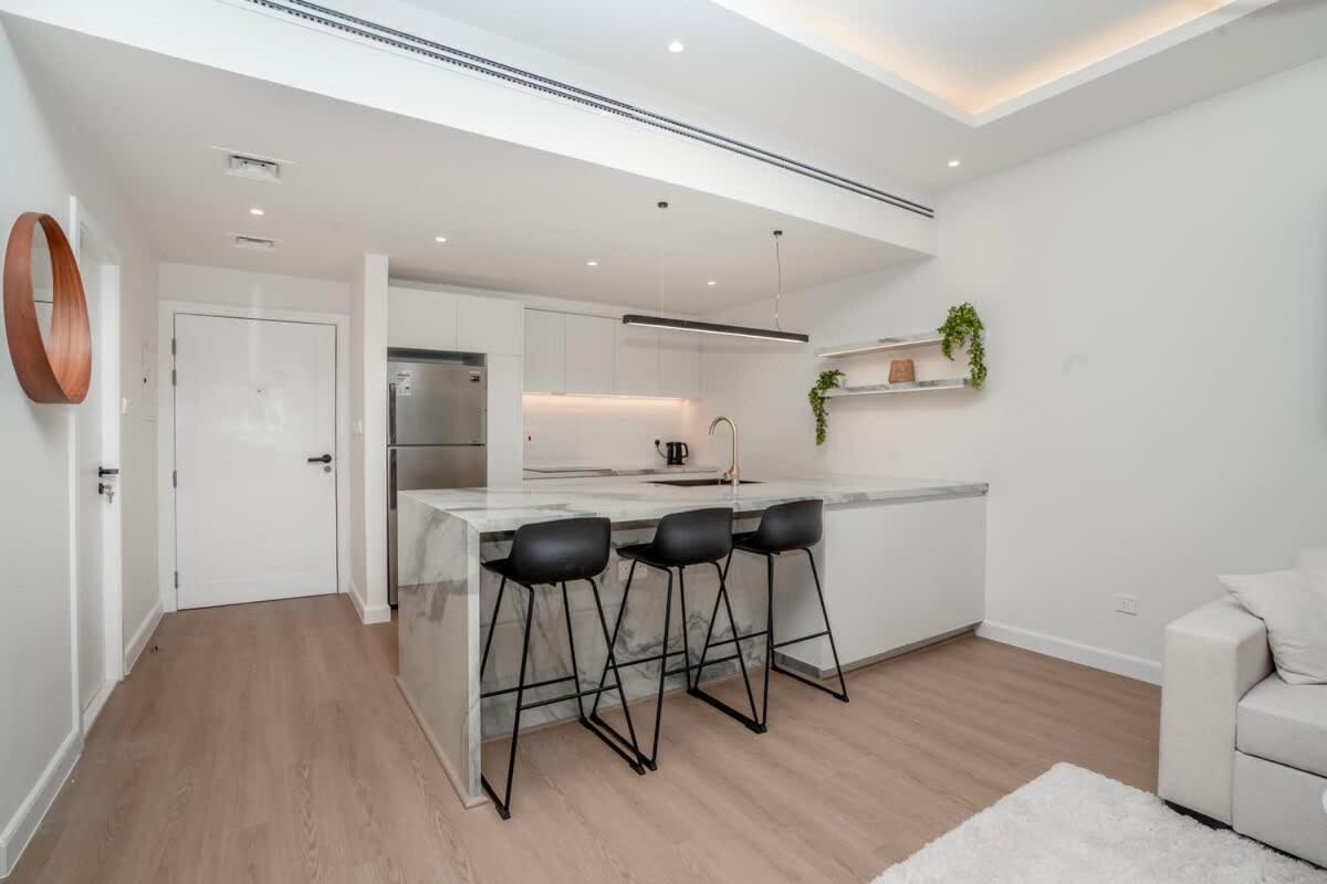 Apartment Modern 1 Bed - Great Location
