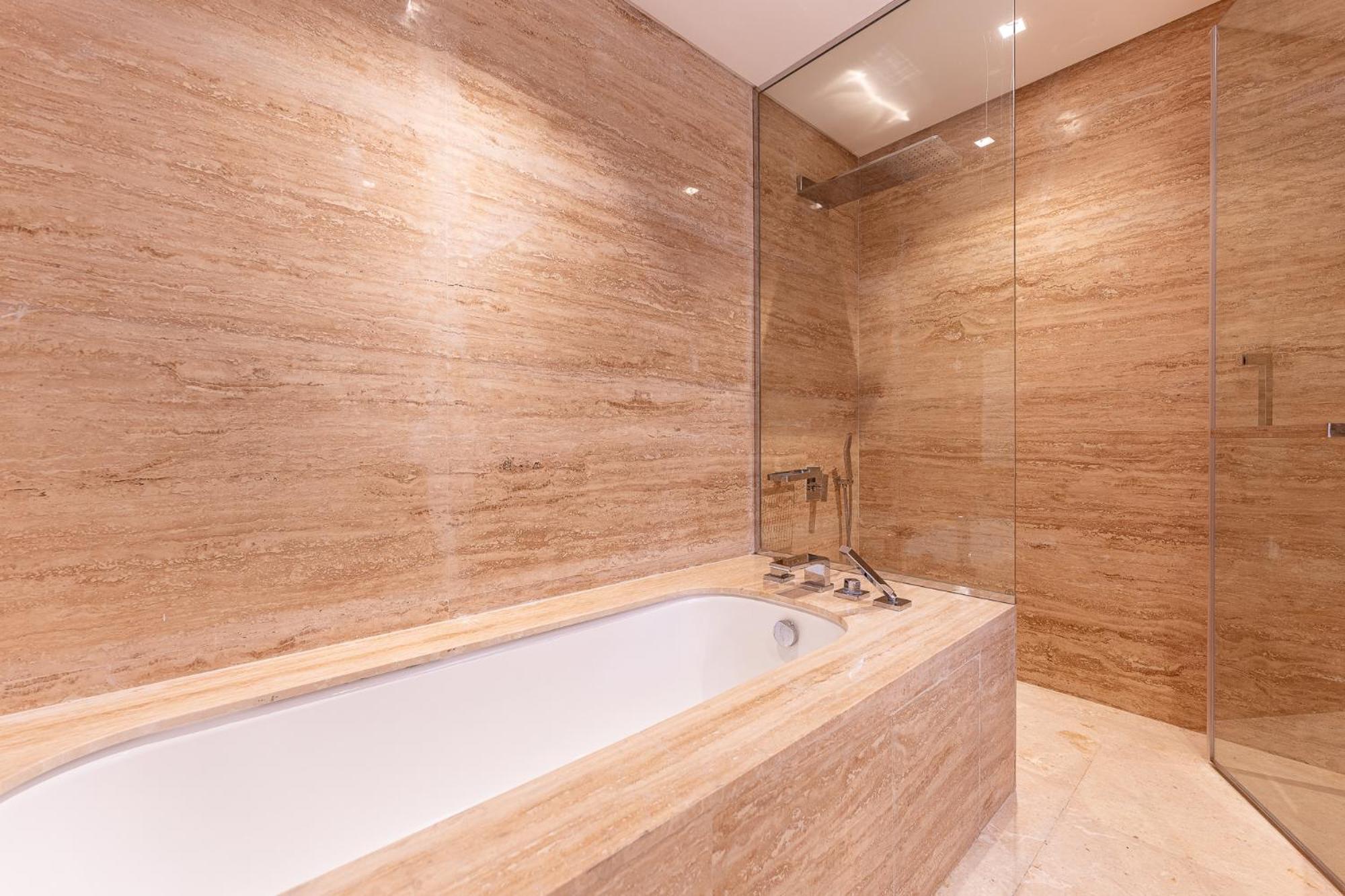 Havn - 1 Bed In Sterling East, Burj Khalifa View Dubai