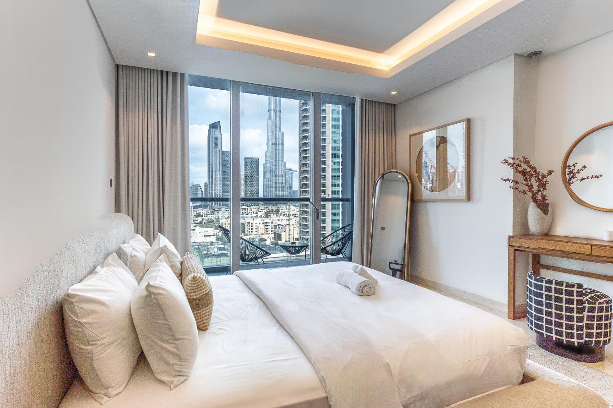Havn - 1 Bed In Sterling East, Burj Khalifa View Apartment *