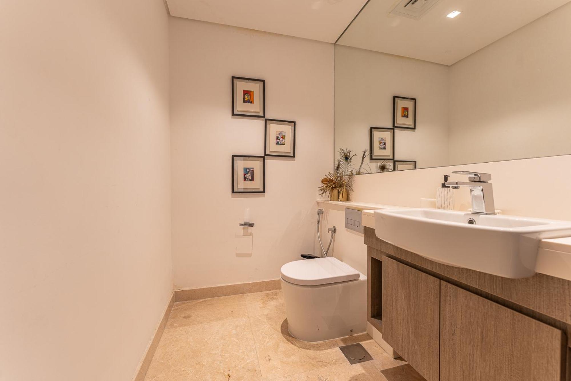 Havn - 1 Bed In Sterling East, Burj Khalifa View Apartment