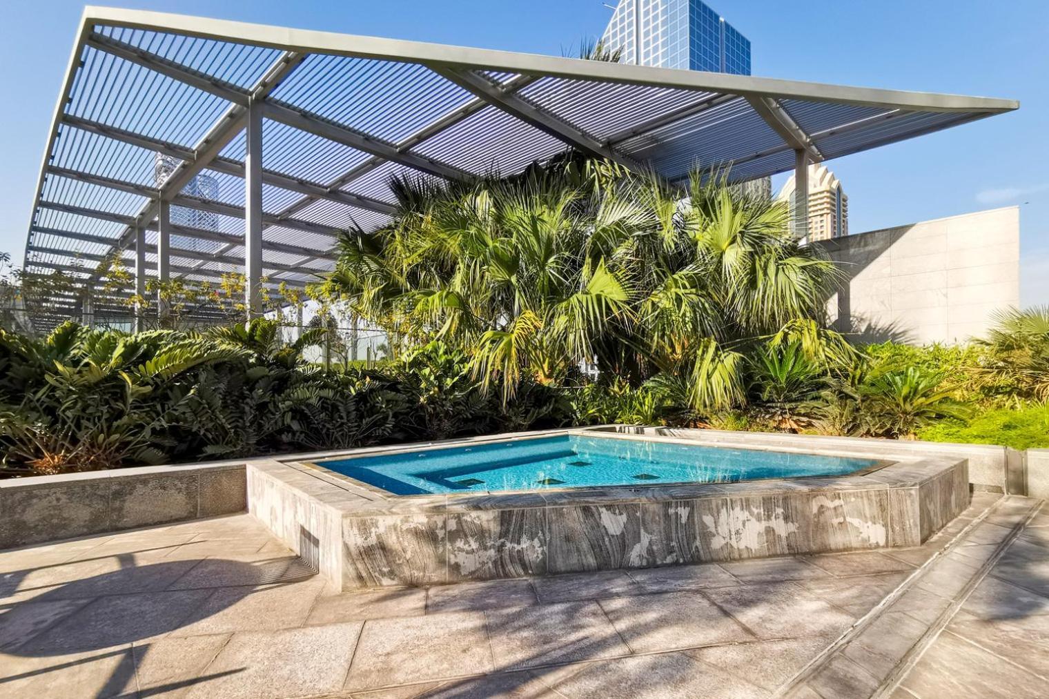 Blueground Park Tower Pool Gym Dxb-1234 Apartment
