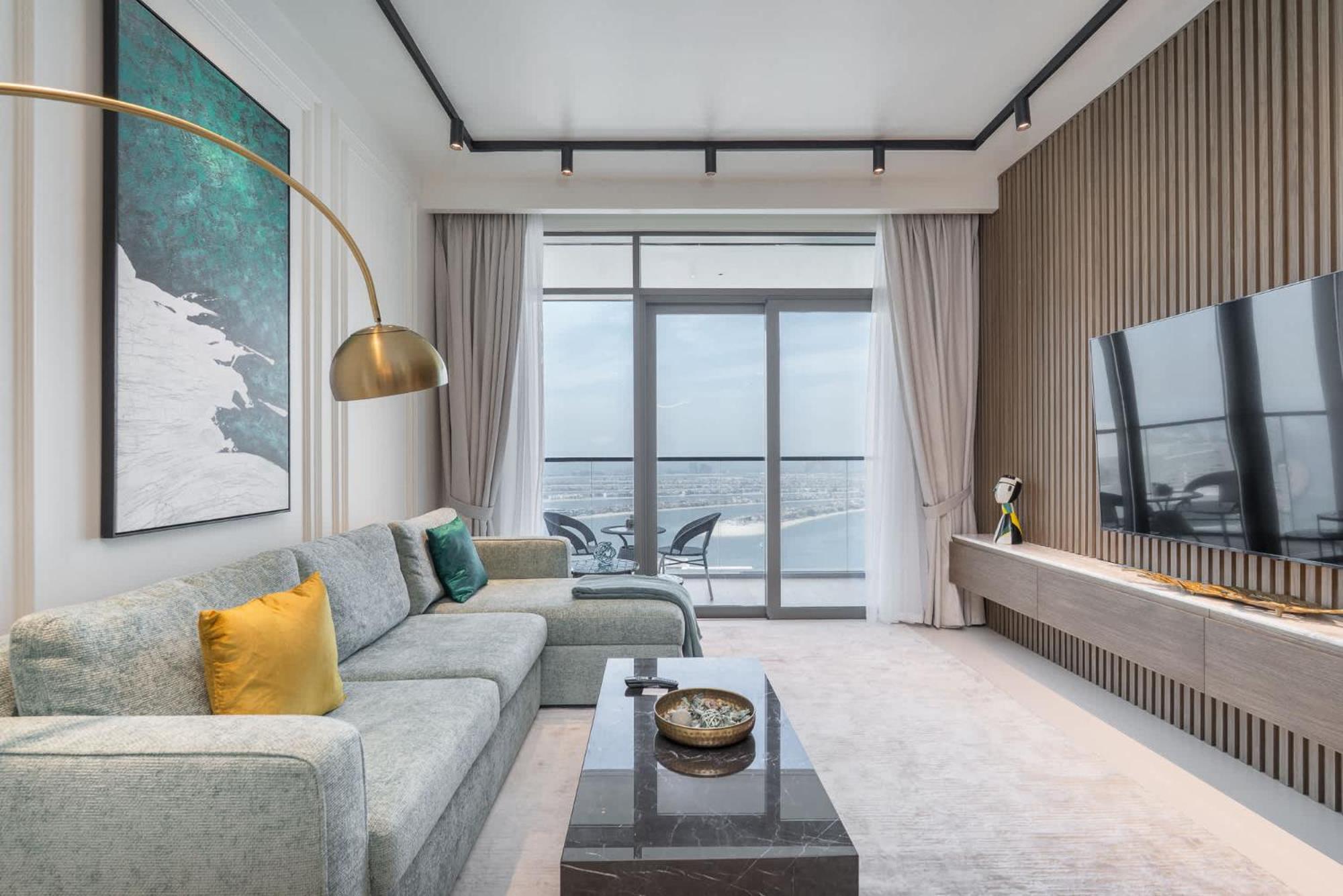 1 Bedroom In Marina Vista With Full Palm Views *