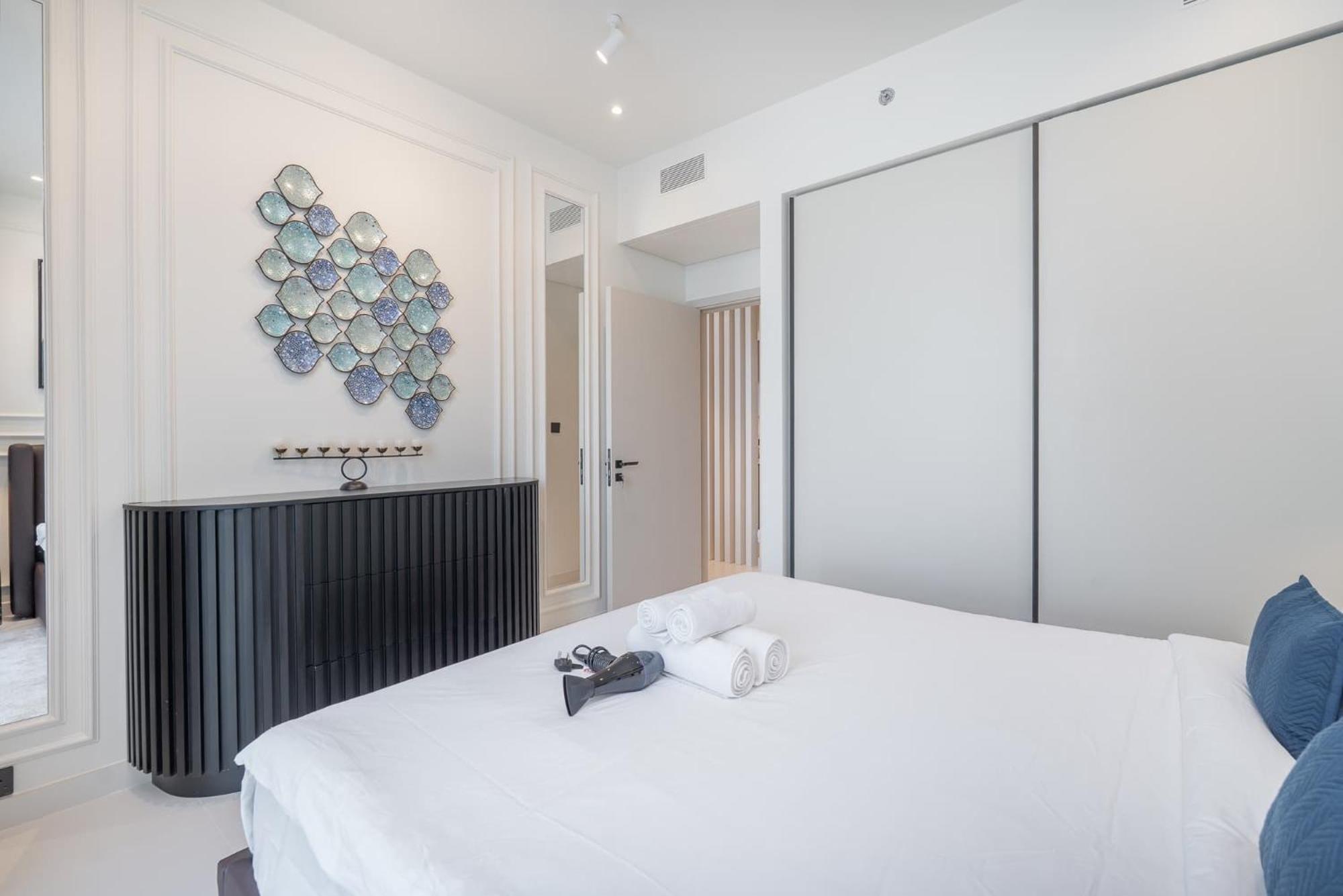 Apartment 1 Bedroom In Marina Vista With Full Palm Views Dubai