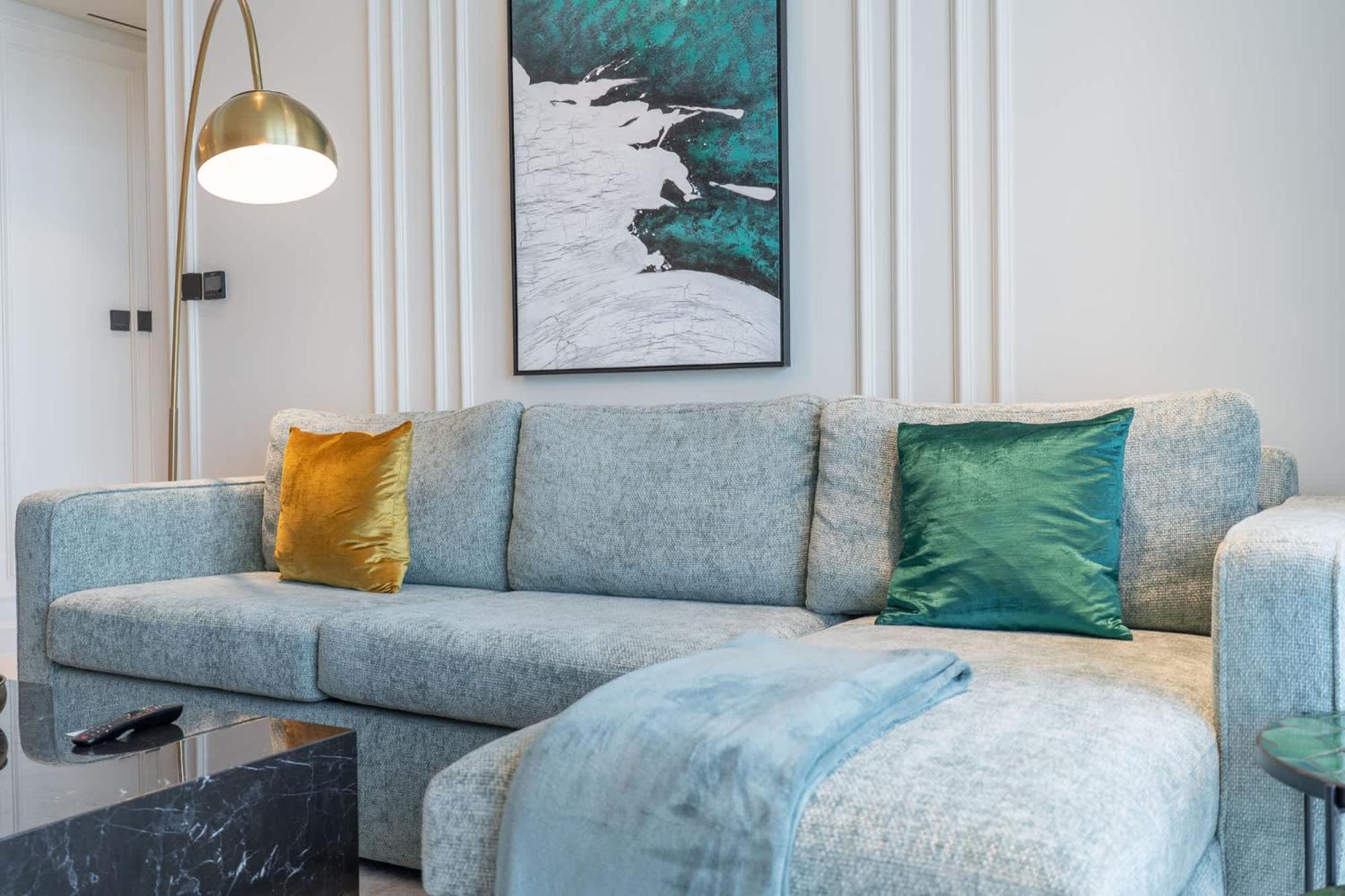 Apartment 1 Bedroom In Marina Vista With Full Palm Views Dubai