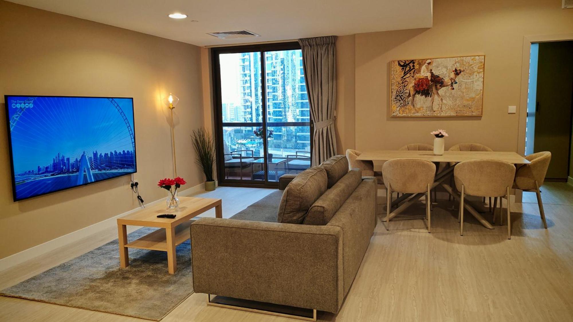 Modern, Spacious, Luxe 5Br Plus Maid Condo In Jbr, Near Jbr Beach, Marina View, By La Buena Vida Holiday Homes Apartment Dubai