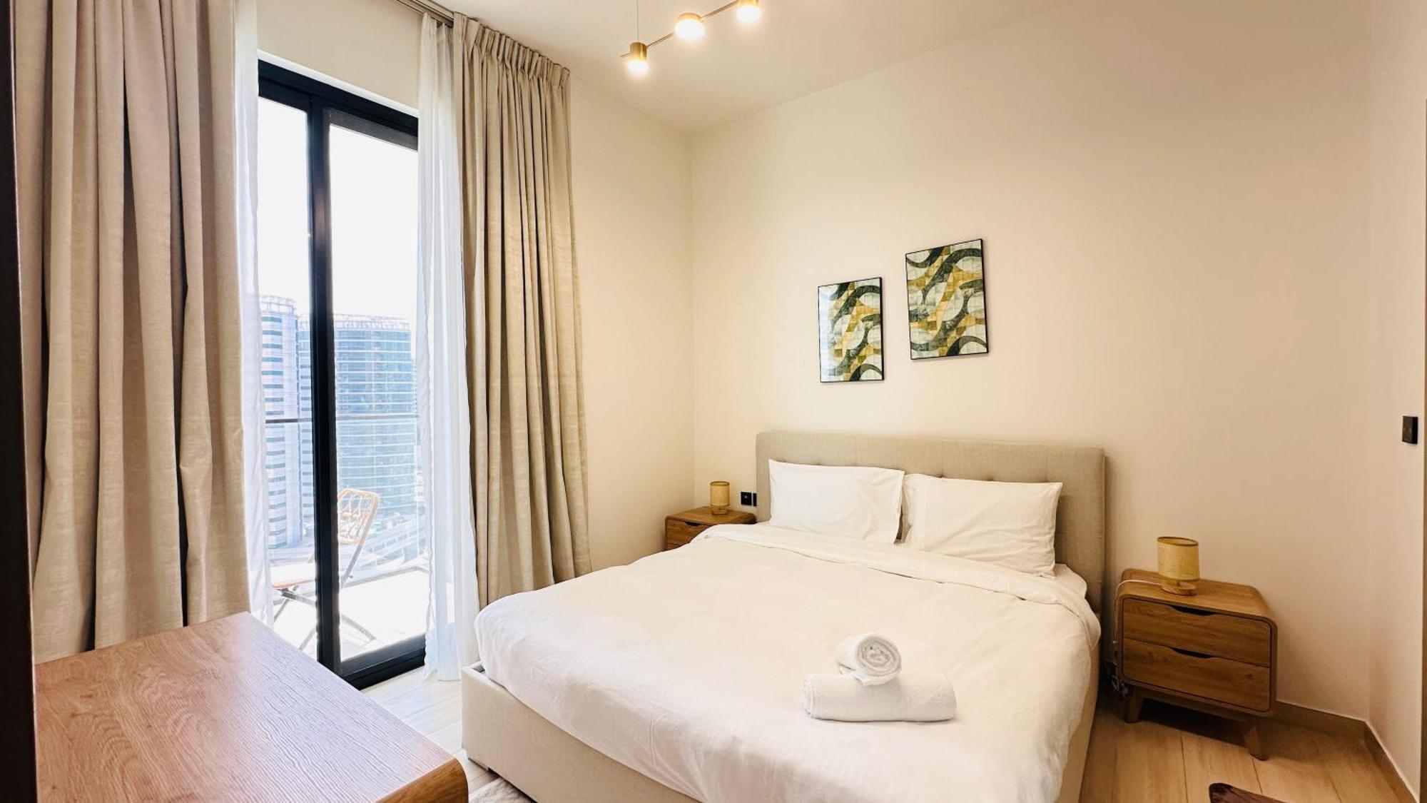 Homestay Oyo 1287 Fully Furnished 1bed At Jvc Dubai