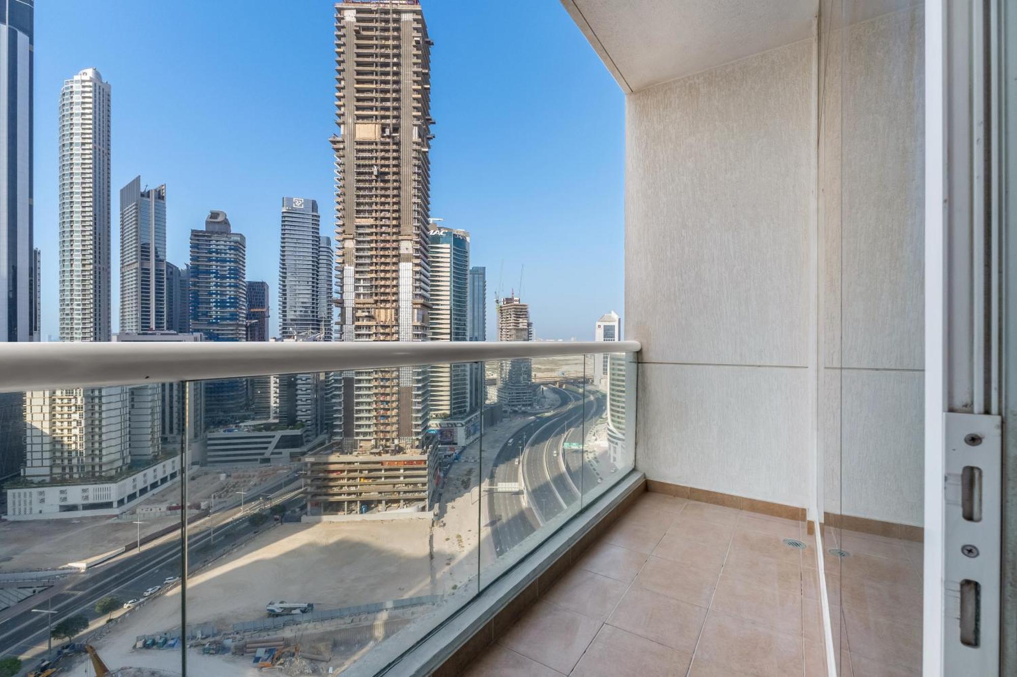 Apartment Downtown Burj Al Nujoom Mall & Burj Khalifa Dubai