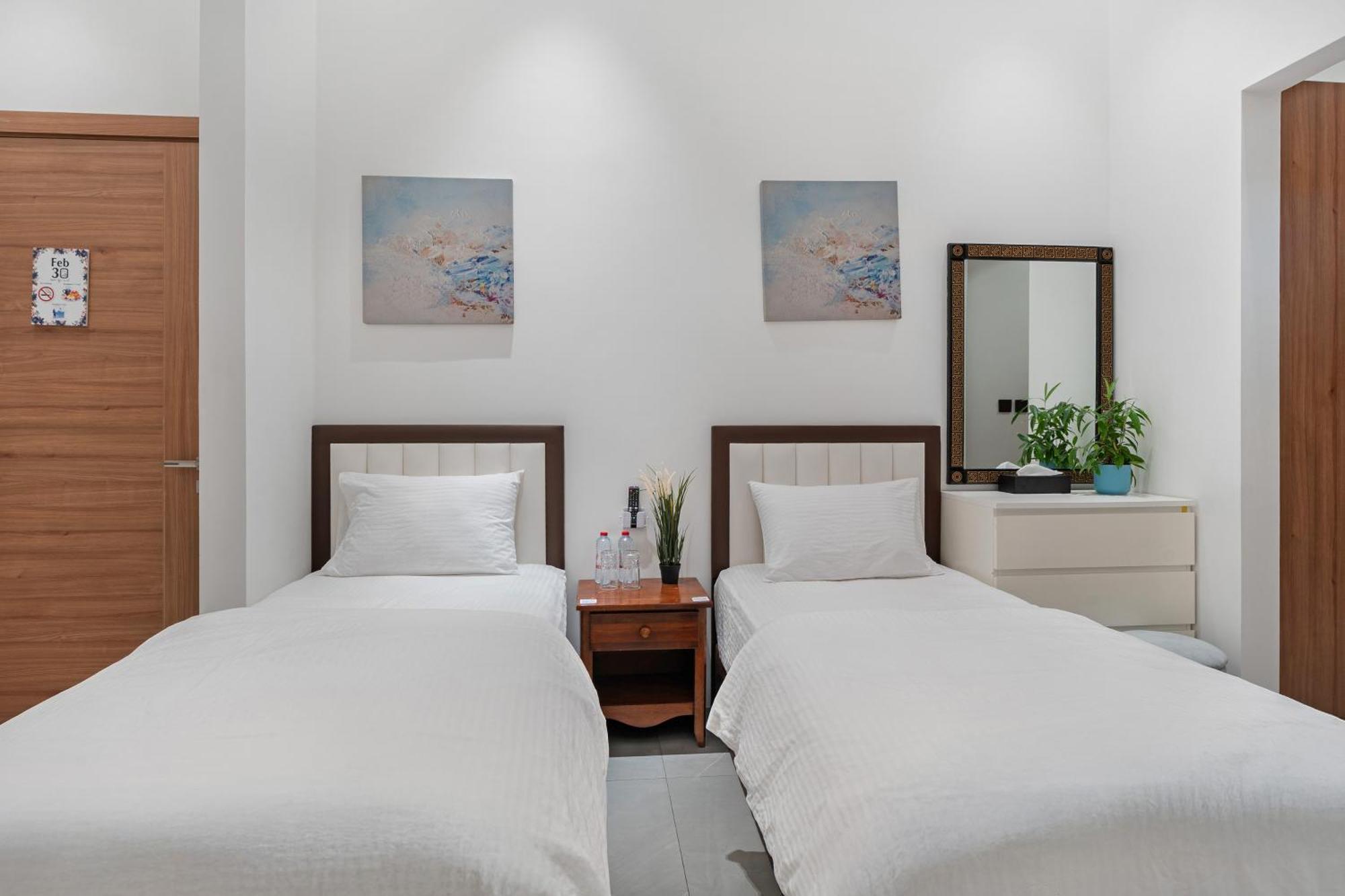 Bed & Breakfast Boutique-trade Center *