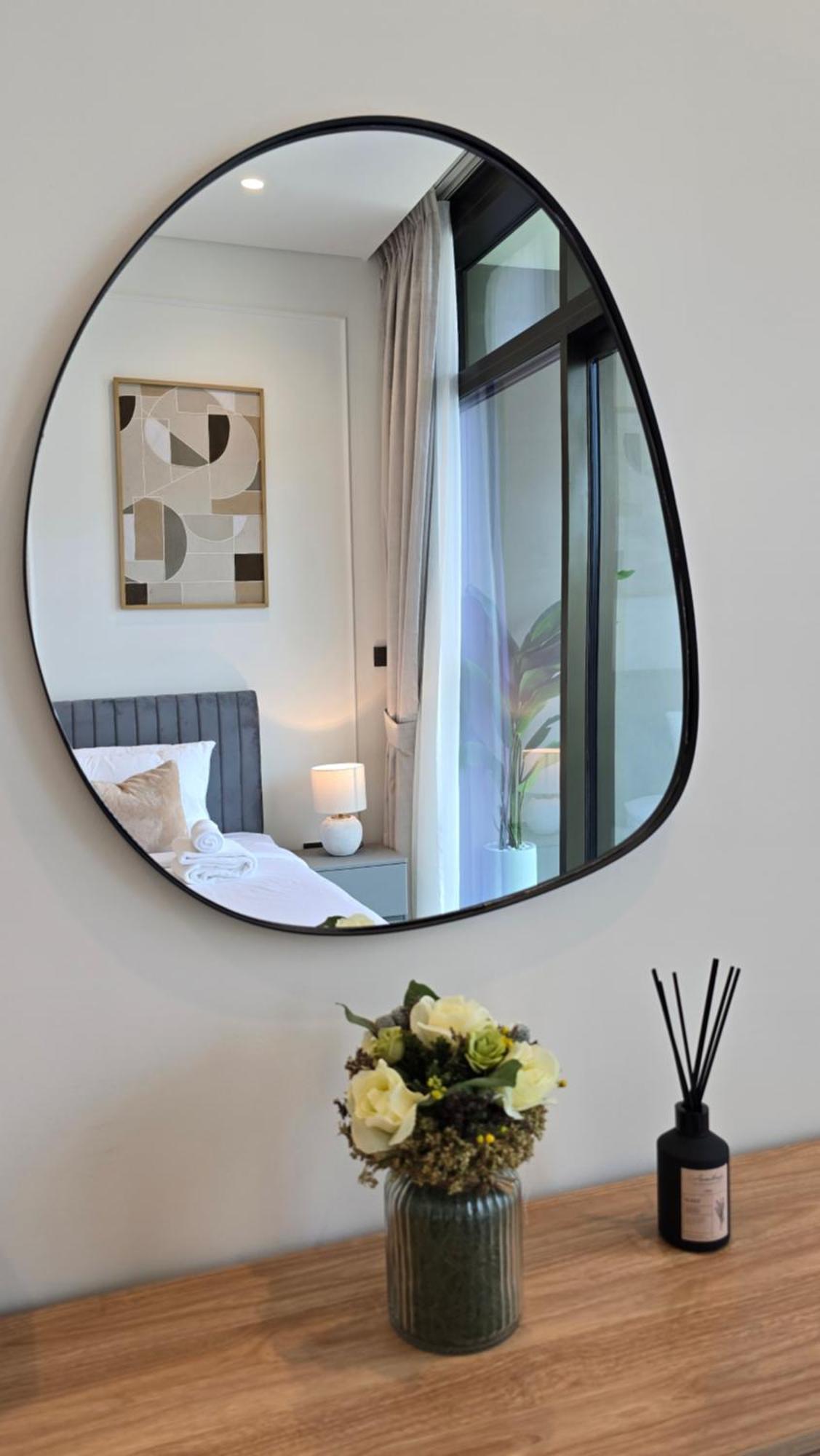 Brand New 1br I In Style I Canal & Burj Khalifa Views * Dubai
