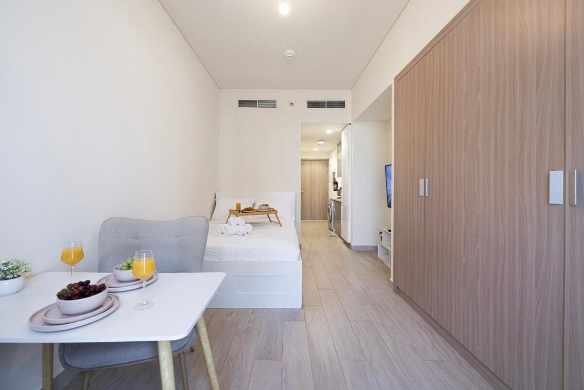 Apartment Livin Holidays - - Azizi Riviera *