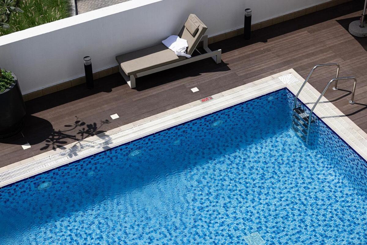 Livin Holidays - - Azizi Riviera