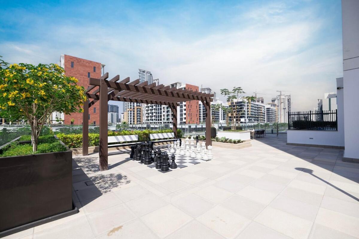 Apartment Livin Holidays - - Azizi Riviera