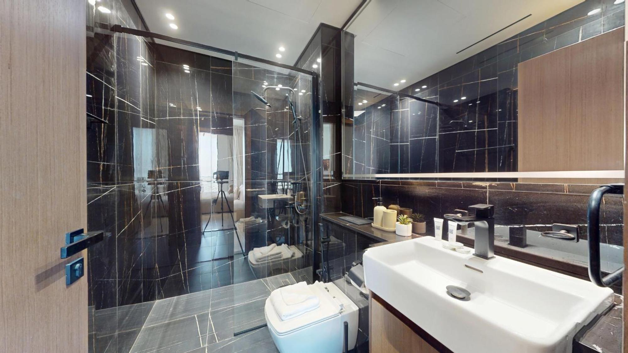Primestay - High-rise 2br Oasis With Private Pool In Binghatti Onyx Apartment Dubai