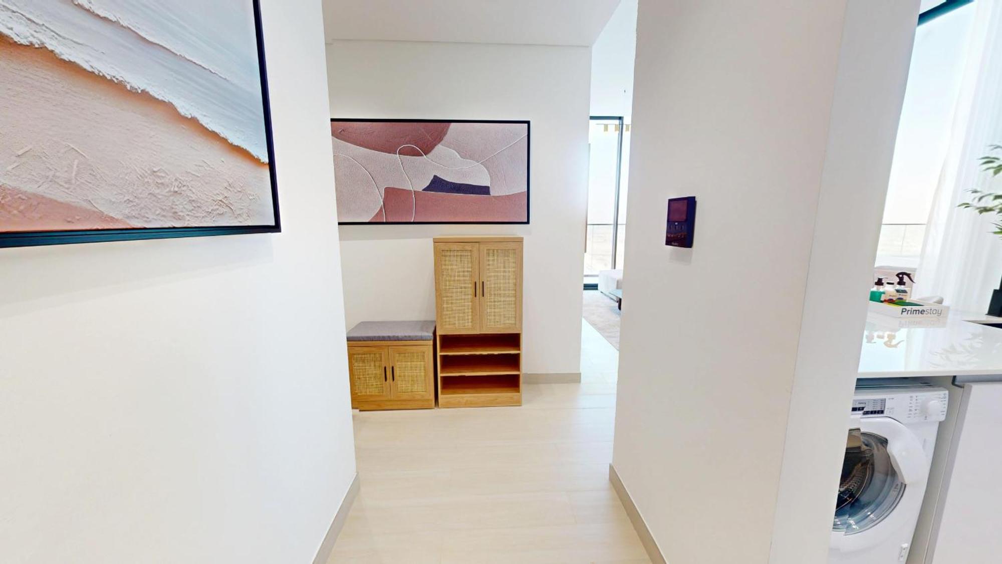 Primestay - High-rise 2br Oasis With Private Pool In Binghatti Onyx *