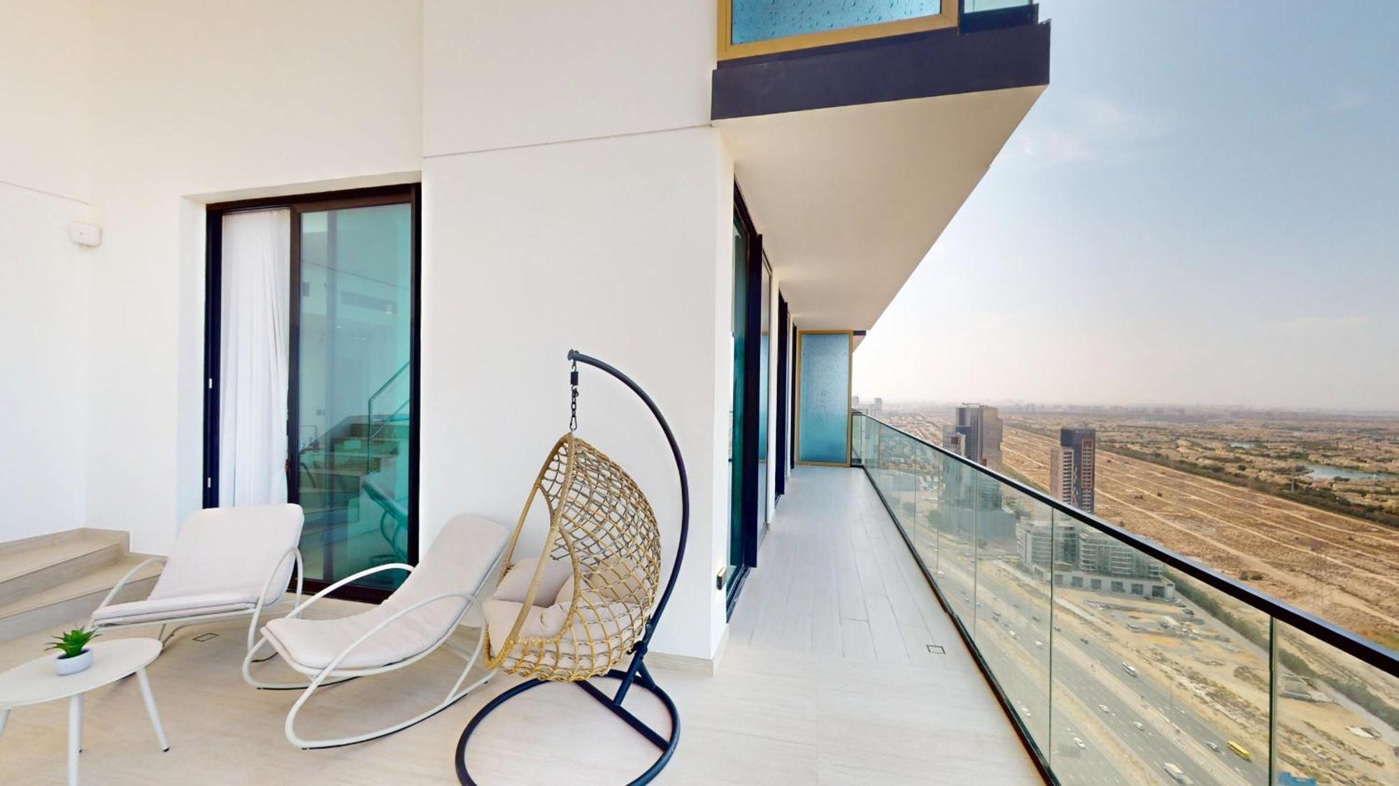 Apartment Primestay - High-rise 2br Oasis With Private Pool In Binghatti Onyx *