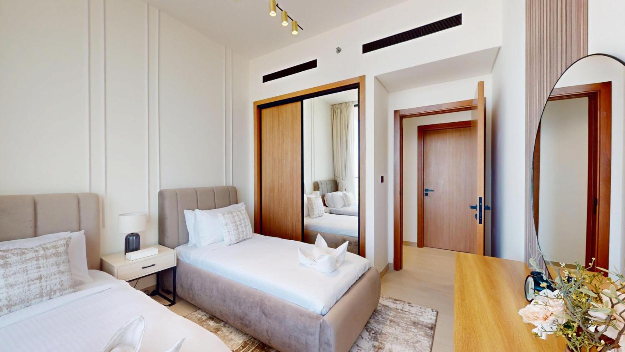 Primestay - High-rise 2br Oasis With Private Pool In Binghatti Onyx Dubai