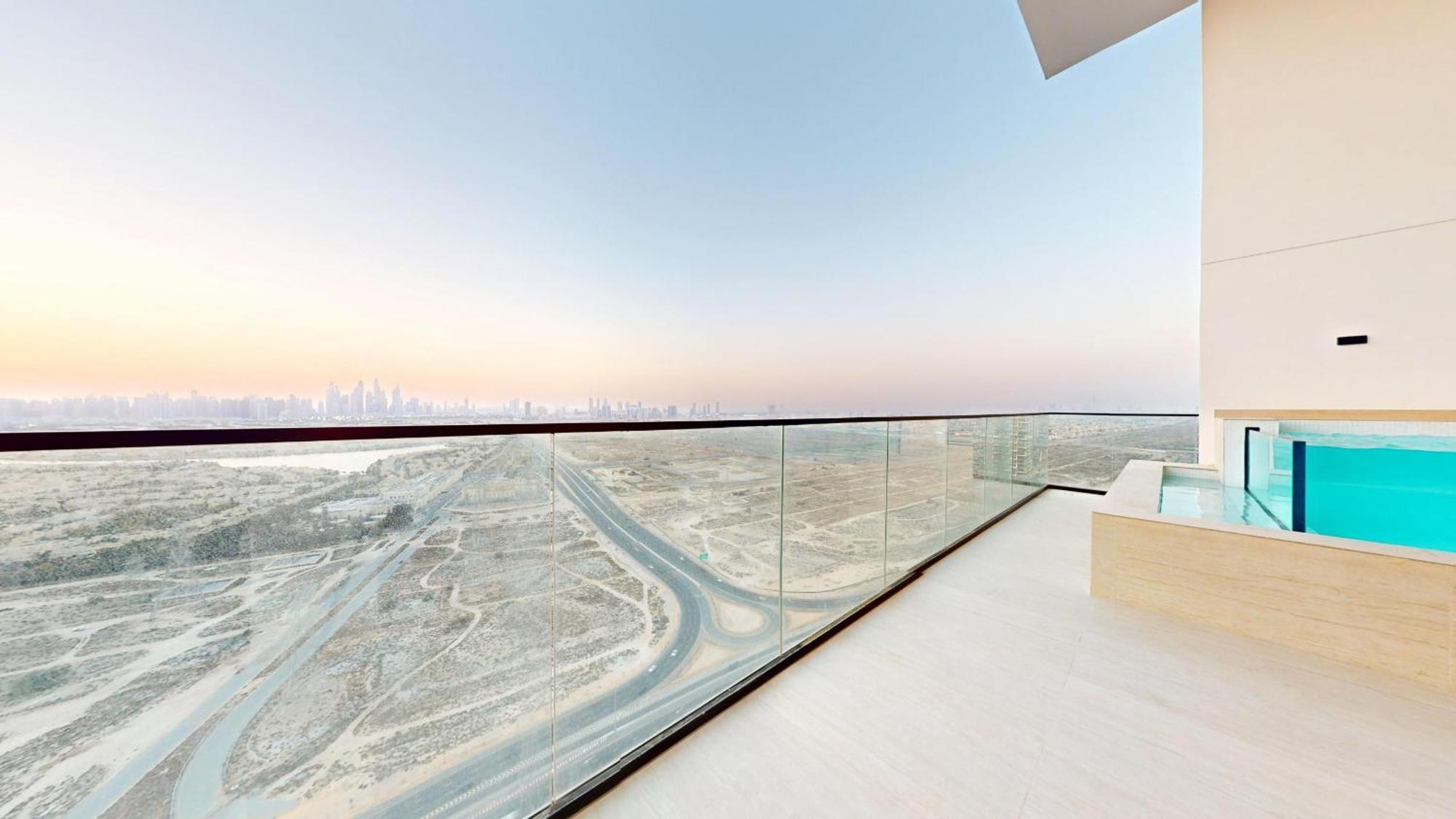Apartment Primestay - High-rise 2br Oasis With Private Pool In Binghatti Onyx