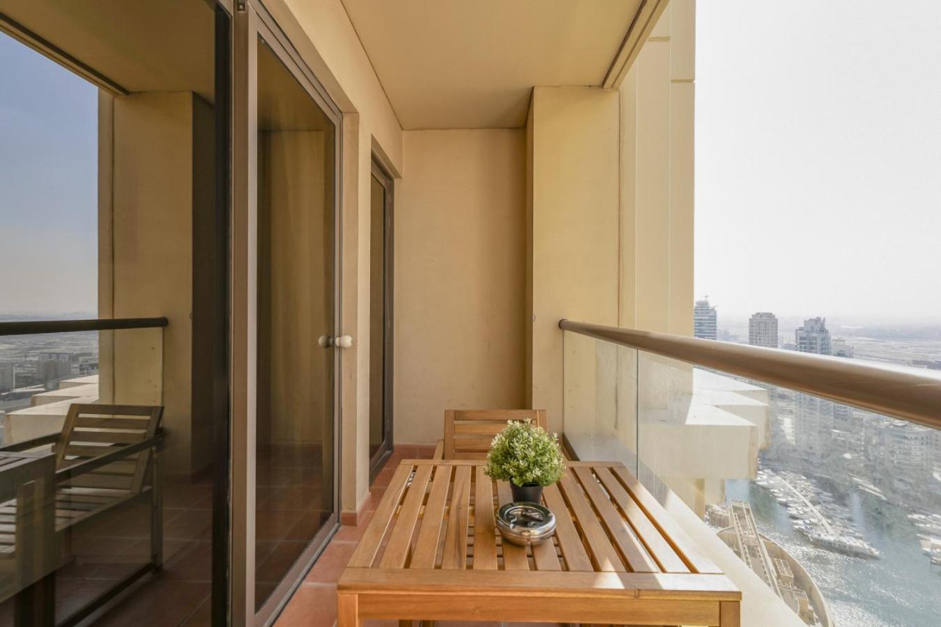 Short Shams 1 Jumeirah 2 Bed Sleeps 6 *