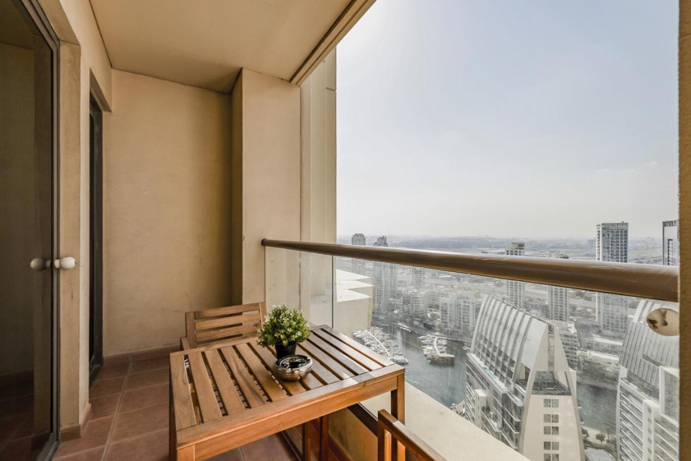 Short Shams 1 Jumeirah 2 Bed Sleeps 6 Apartment