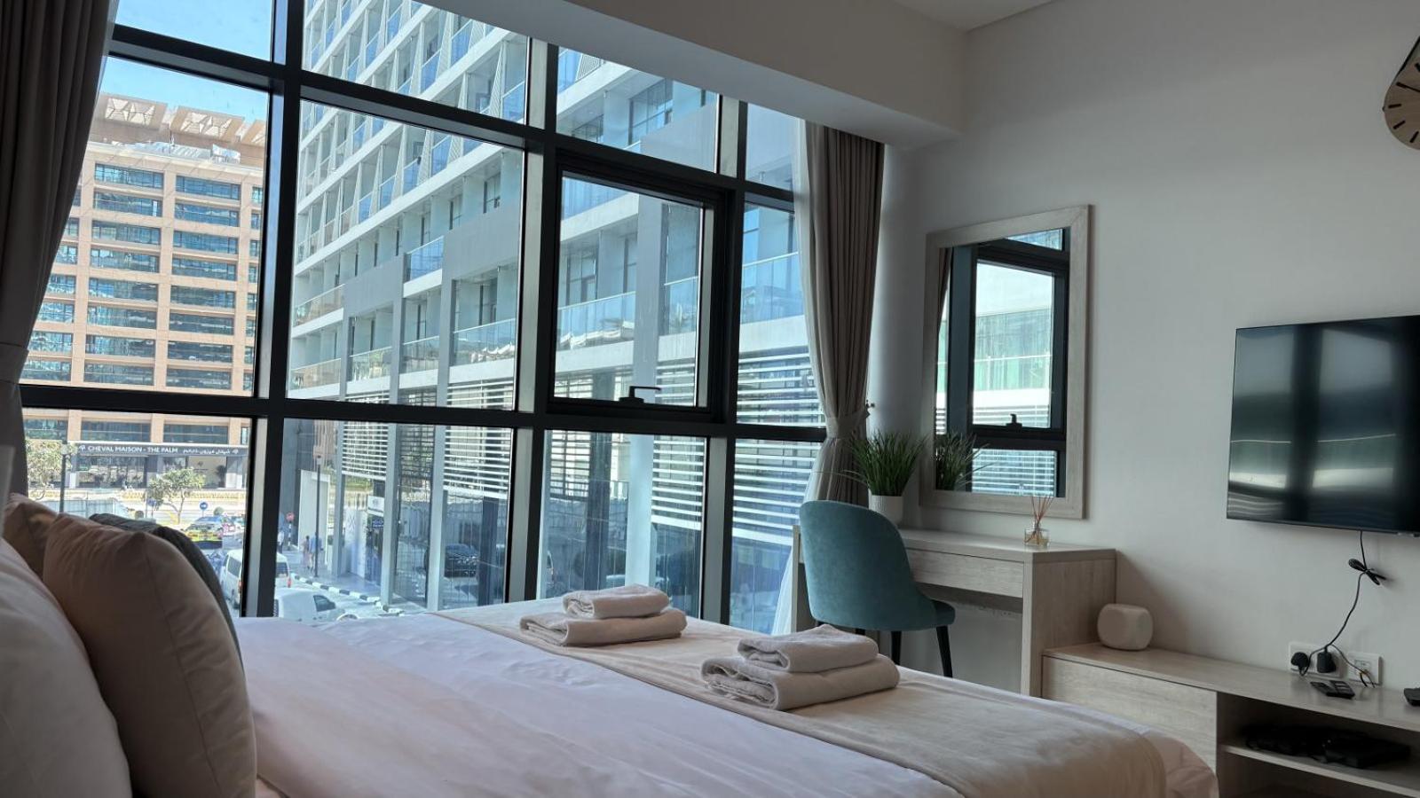Seven Palm A Sophisticated Retreat In The Heart Of Palm Jumeirah Apartment Dubai
