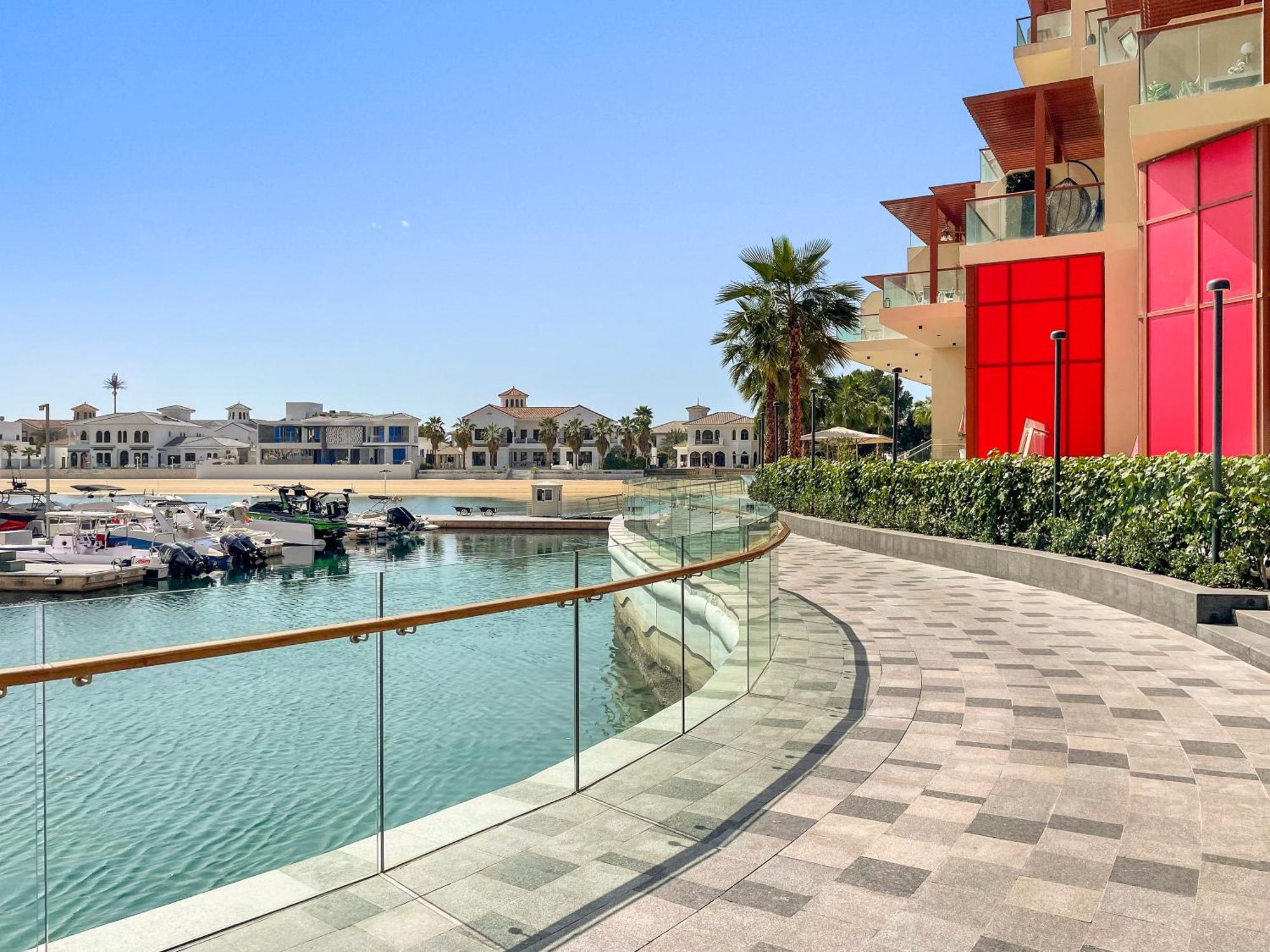 Cozy Sea View Palm Views West At Palm Jumeirah * Dubai