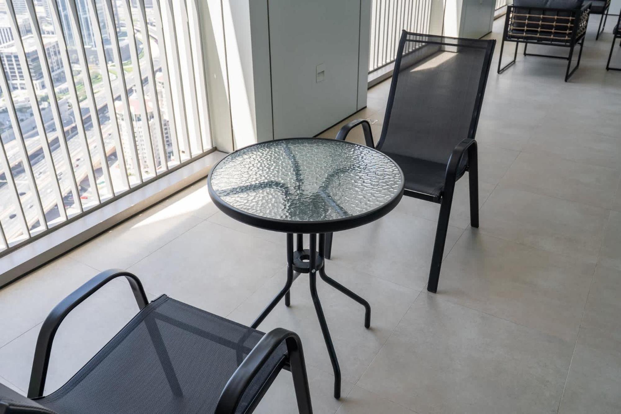 4 Bedroom In Downtown With Full Burj Khalifa Views *