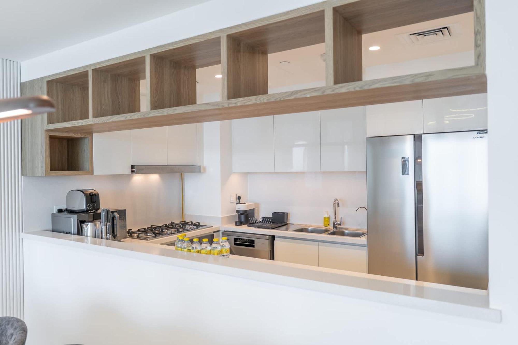 4 Bedroom In Downtown With Full Burj Khalifa Views Apartment *