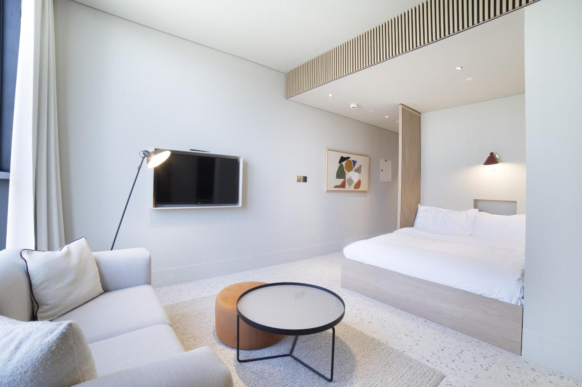 Business-ready Executive With Burj View, Upside Living 2001 Apartment Dubai