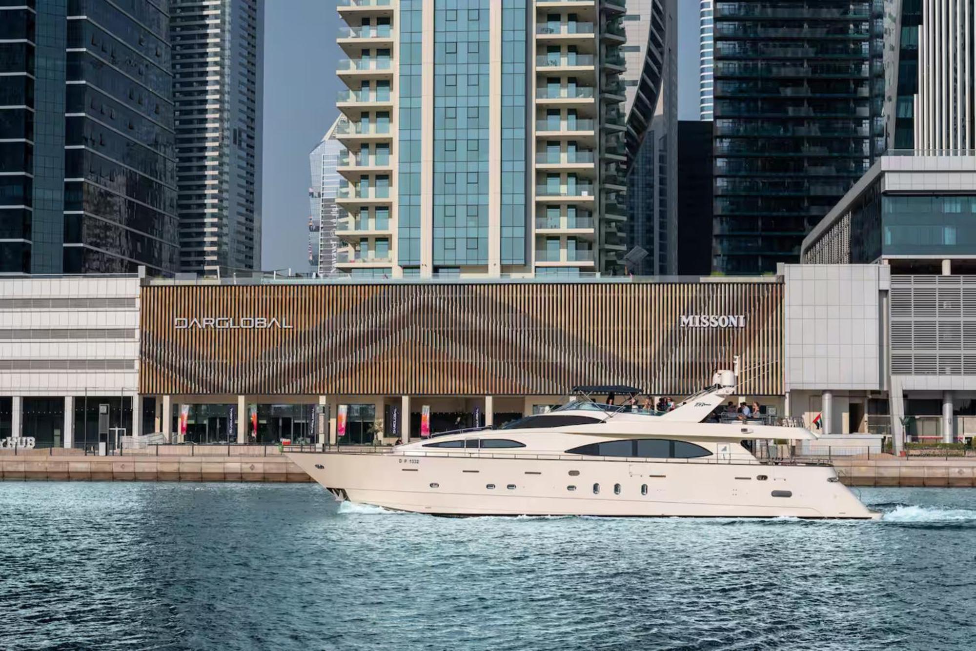 Fam Living Contemporary 2br Oasis Waterfront Comfort Close To Downtown * Dubai