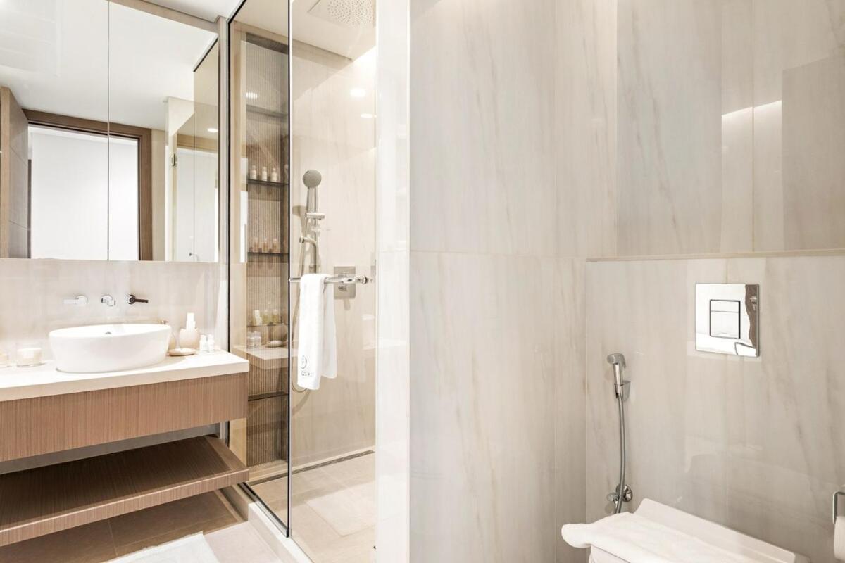 First Class 2br Elegant Canal View Retreat *
