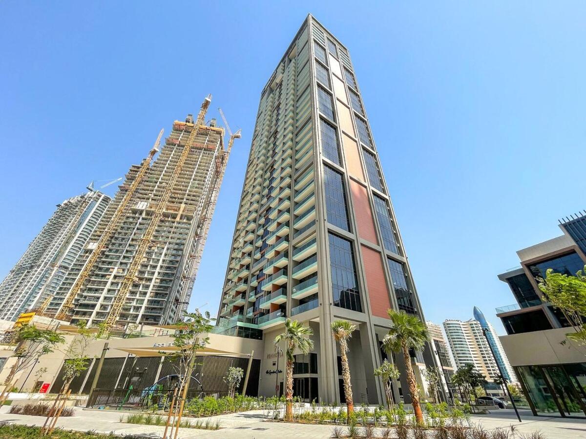 First Class 2br Elegant Canal View Retreat