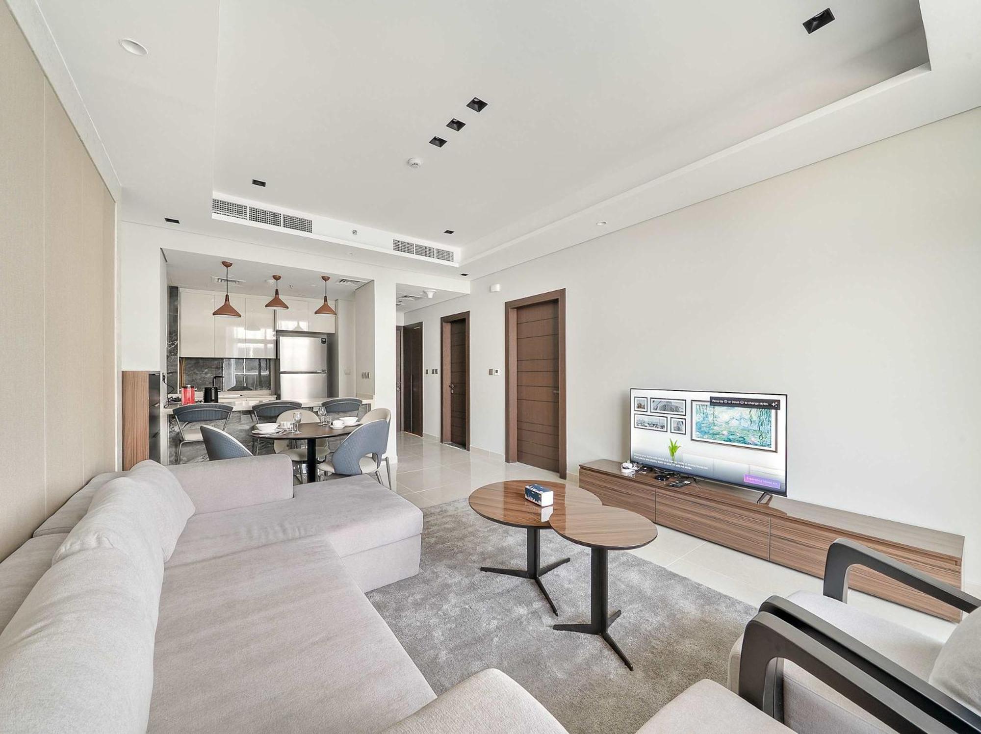 Luxury 1-bedroom In Business Bay Apartment *