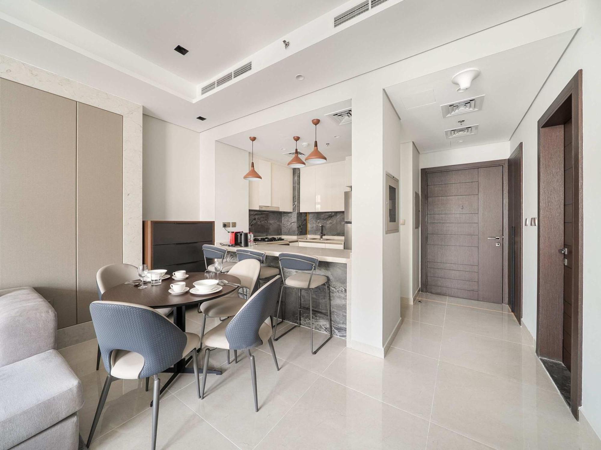 Luxury 1-bedroom In Business Bay *