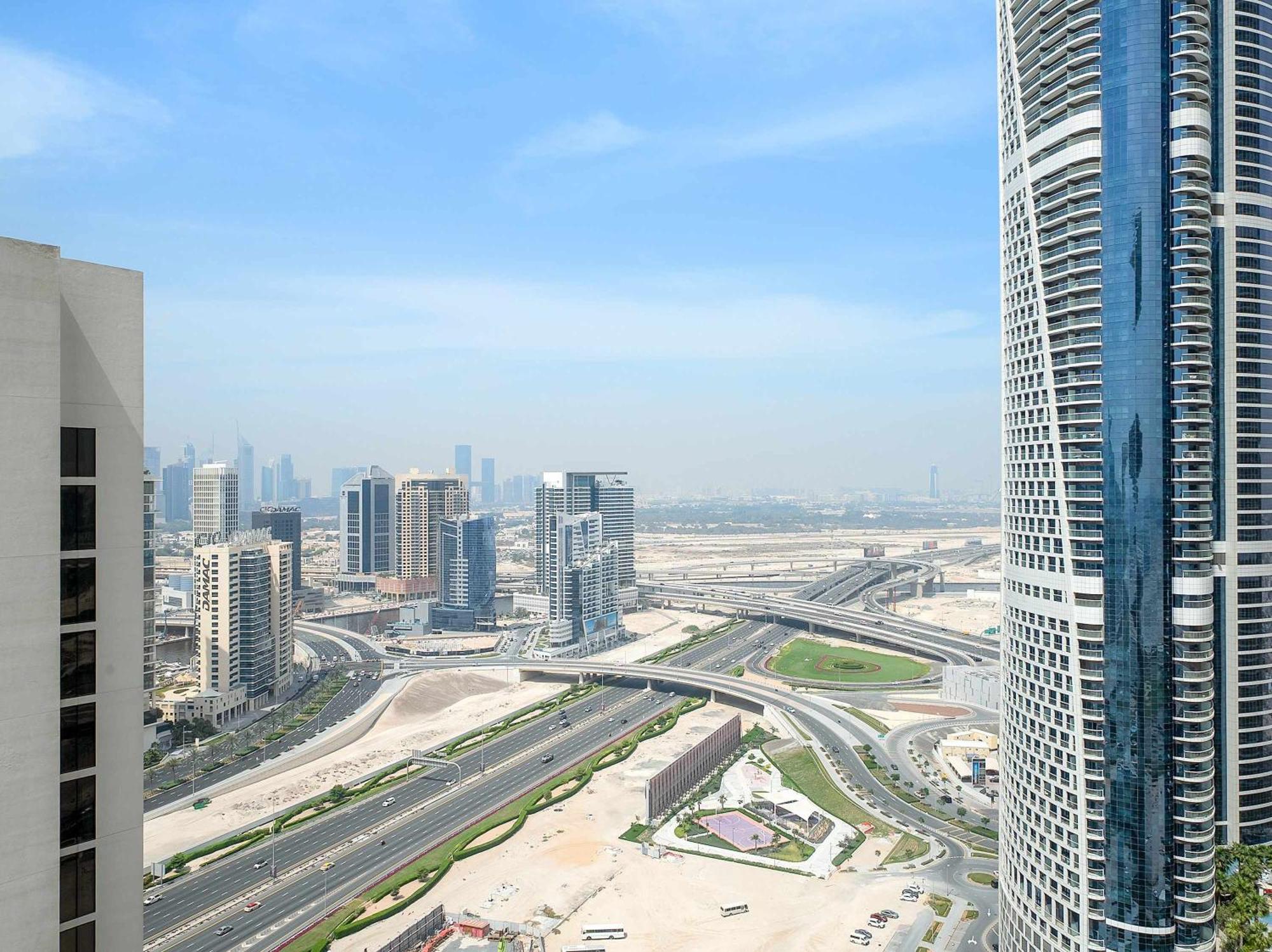 Apartment Luxury 1-bedroom In Business Bay *