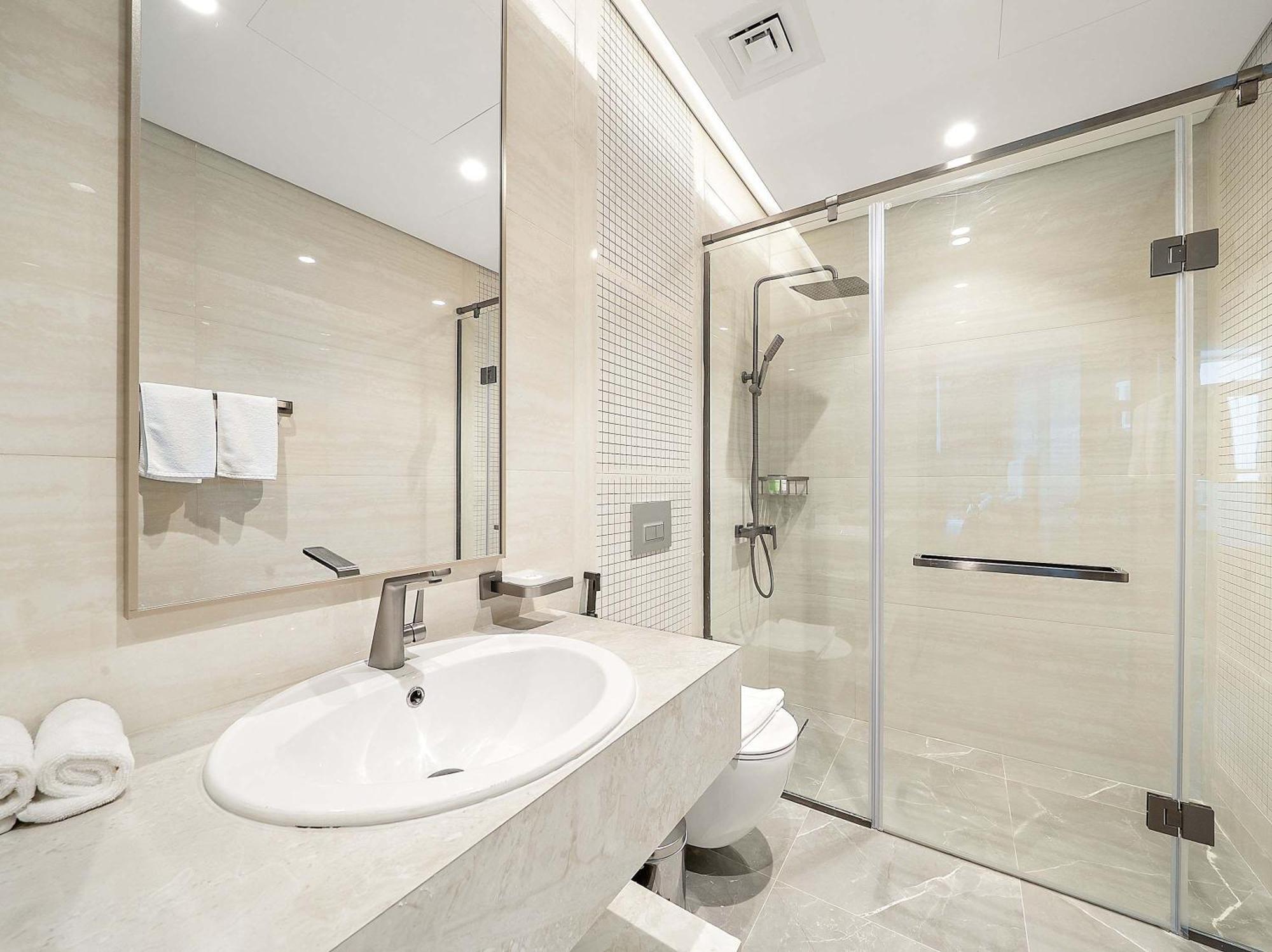 Luxury 1-bedroom In Business Bay * Dubai