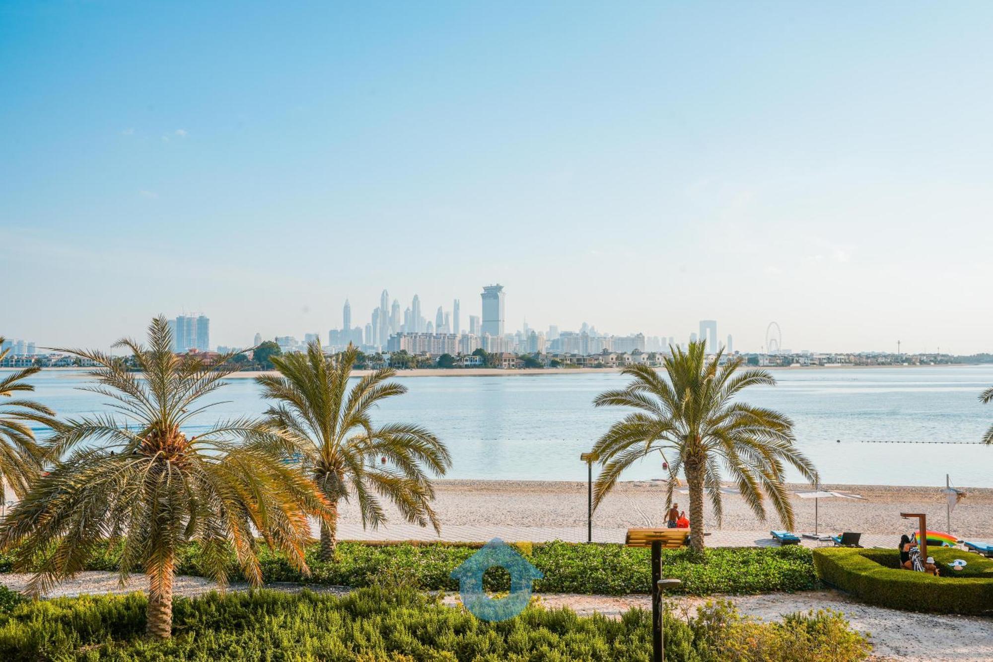 Apartment 237sa Chic 1-bhk With Balcony In Palm Jumeirah Dubai