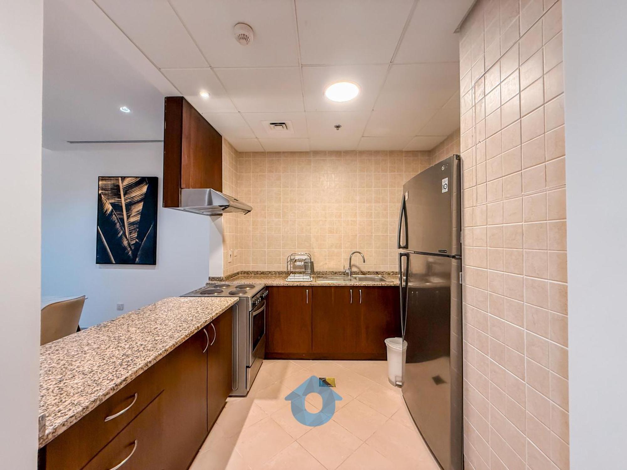 237sa Chic 1-bhk With Balcony In Palm Jumeirah *