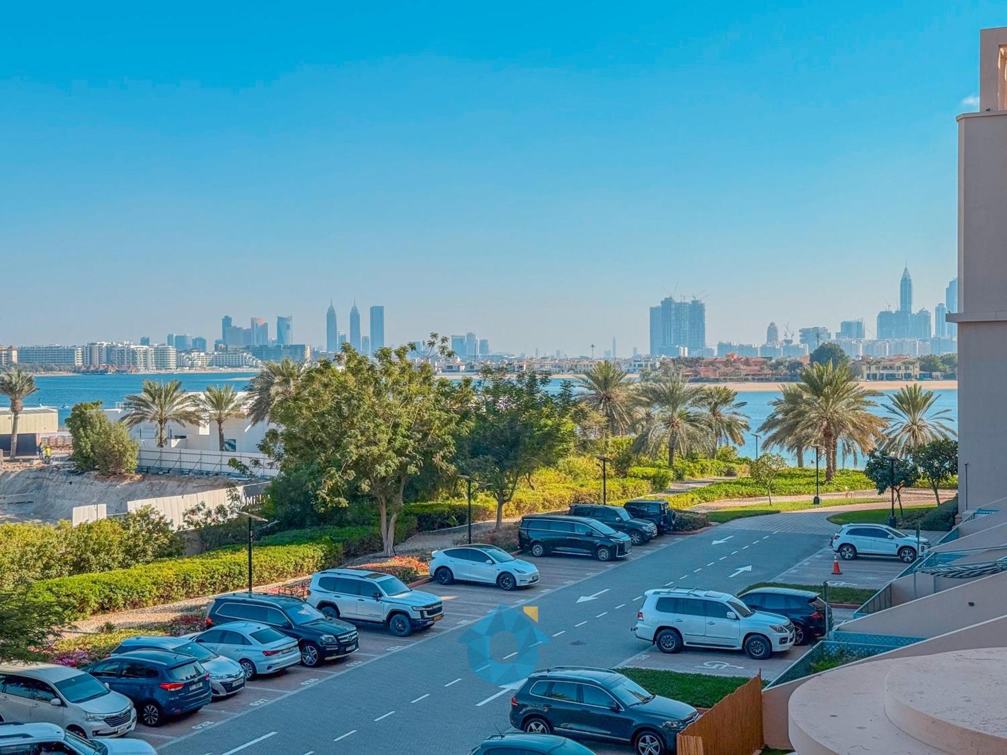 237sa Chic 1-bhk With Balcony In Palm Jumeirah Apartment Dubai