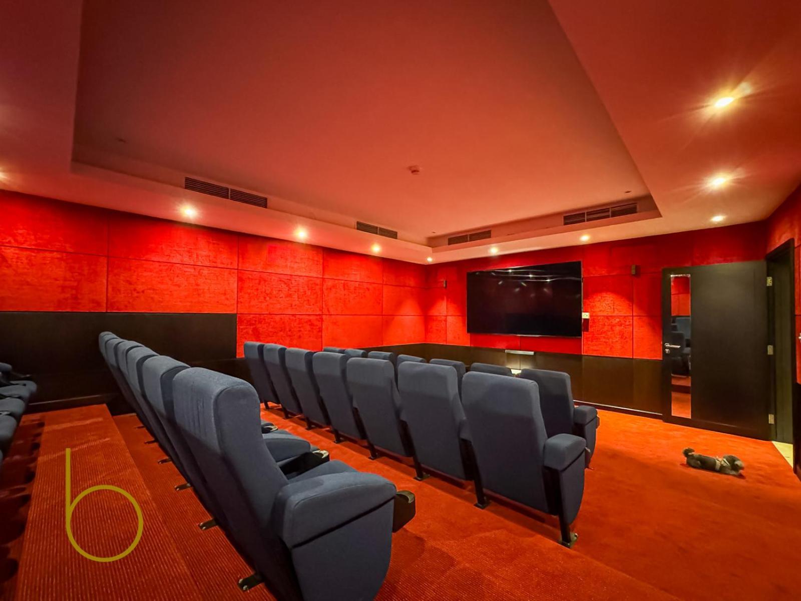 Apartment Bookable - The Residences, Downtown