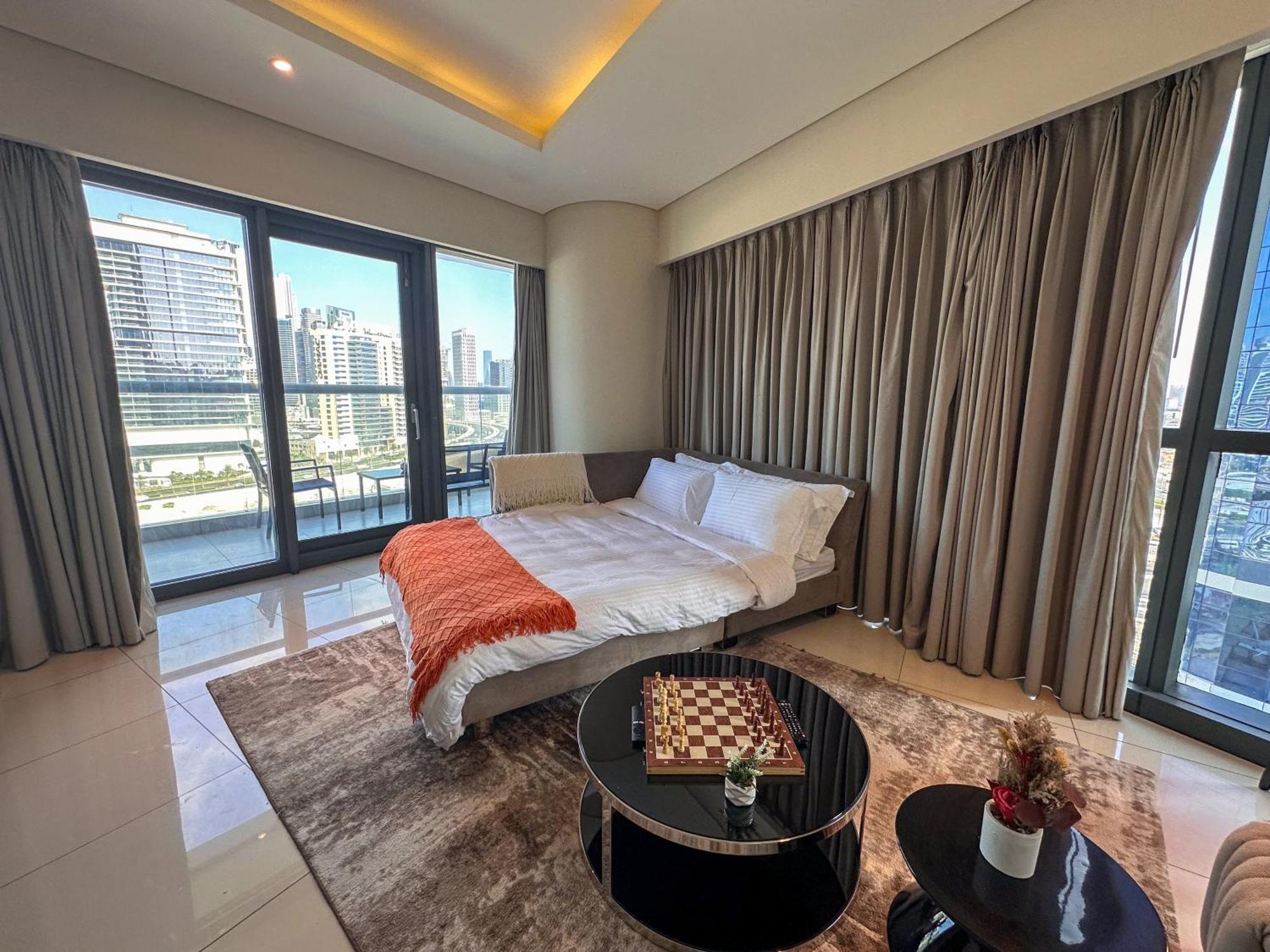New! Hollywooddxb Burj Khalifa View - 6min To Mall Apartment Dubai
