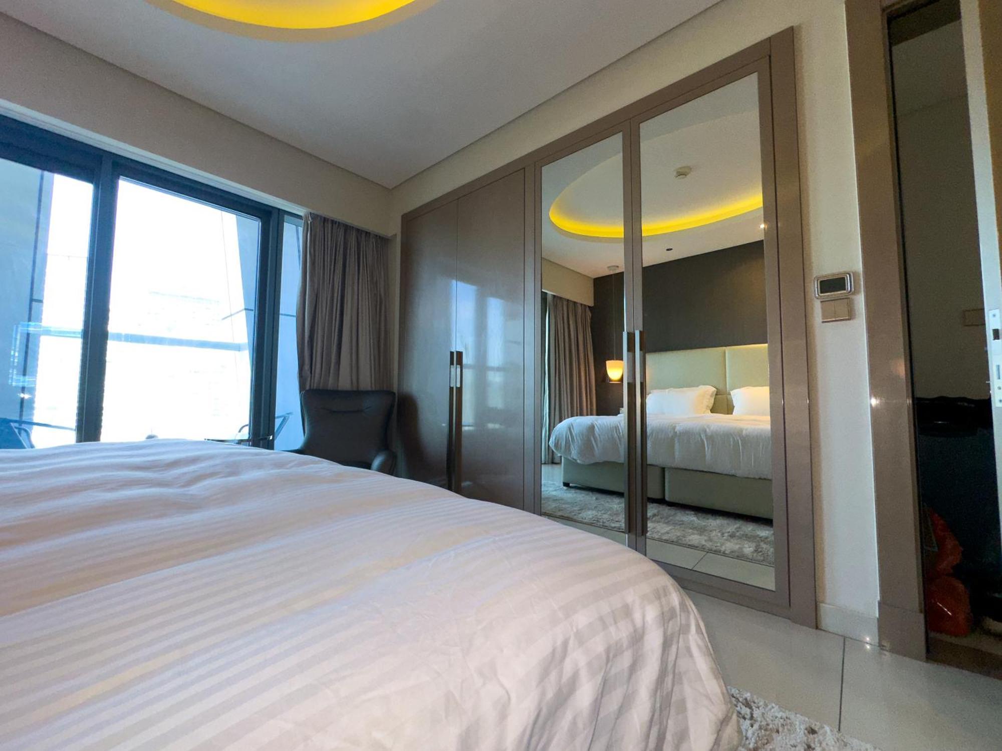 New! Hollywooddxb Burj Khalifa View - 6min To Mall Apartment *