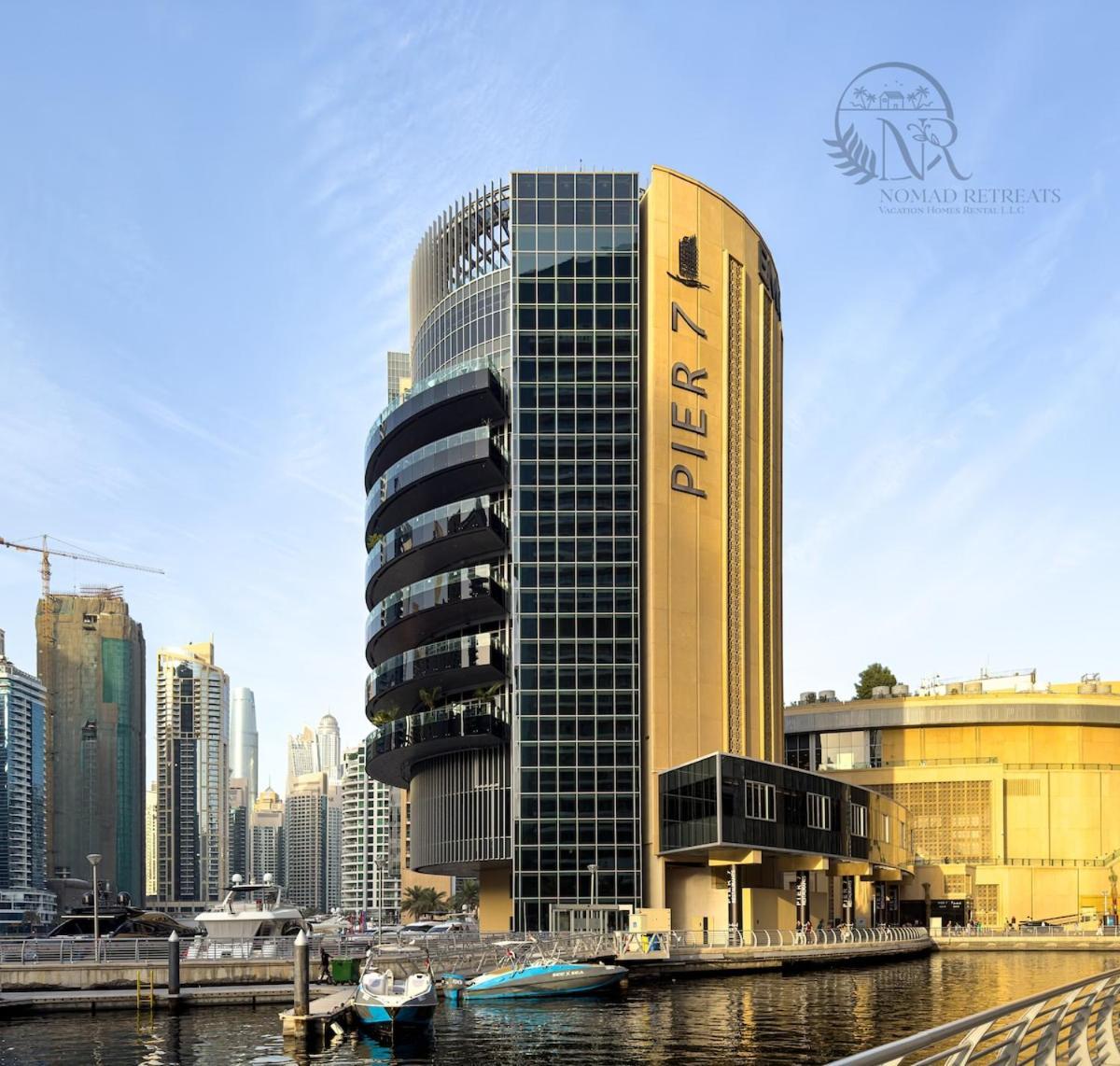 Nomad Retreats- Silverene Tower Marina View Apartment Dubai