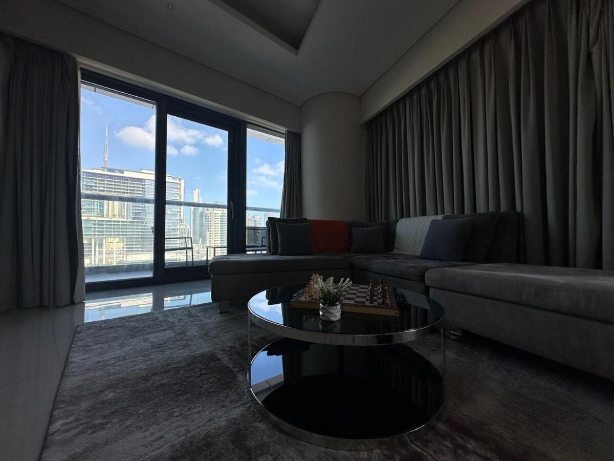 New! Hollywooddxb Burj Khalifa View - 6min To Mall Dubai